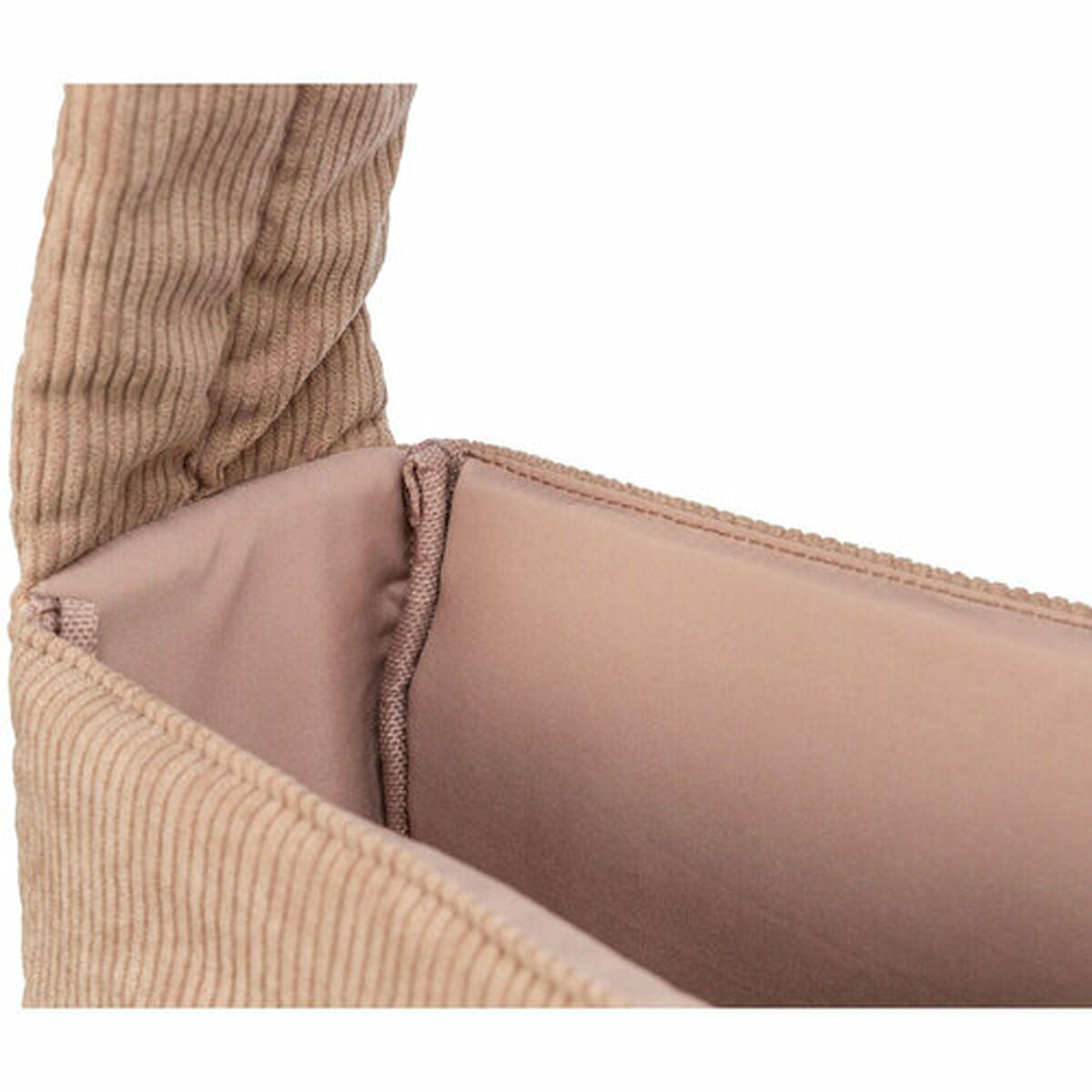 V4H6D352DC3E72B7131A7A4C3E21B3CDD1FR7460031P8