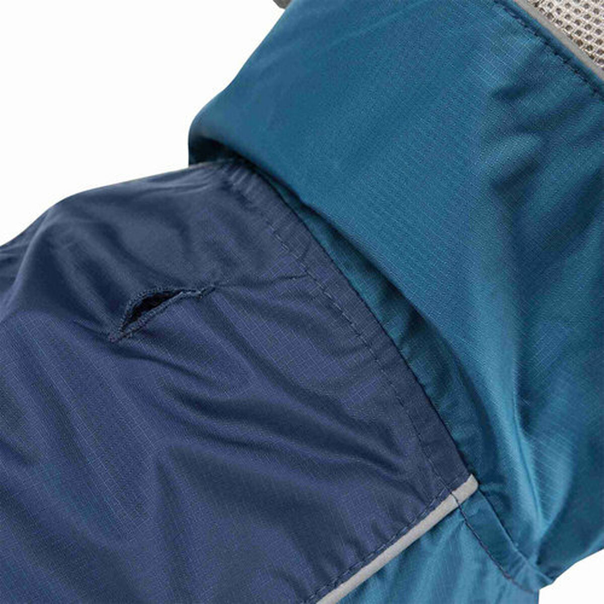 V7HEEC901F1ECEE69B1EA64E511CA0A40A9R7441061P6