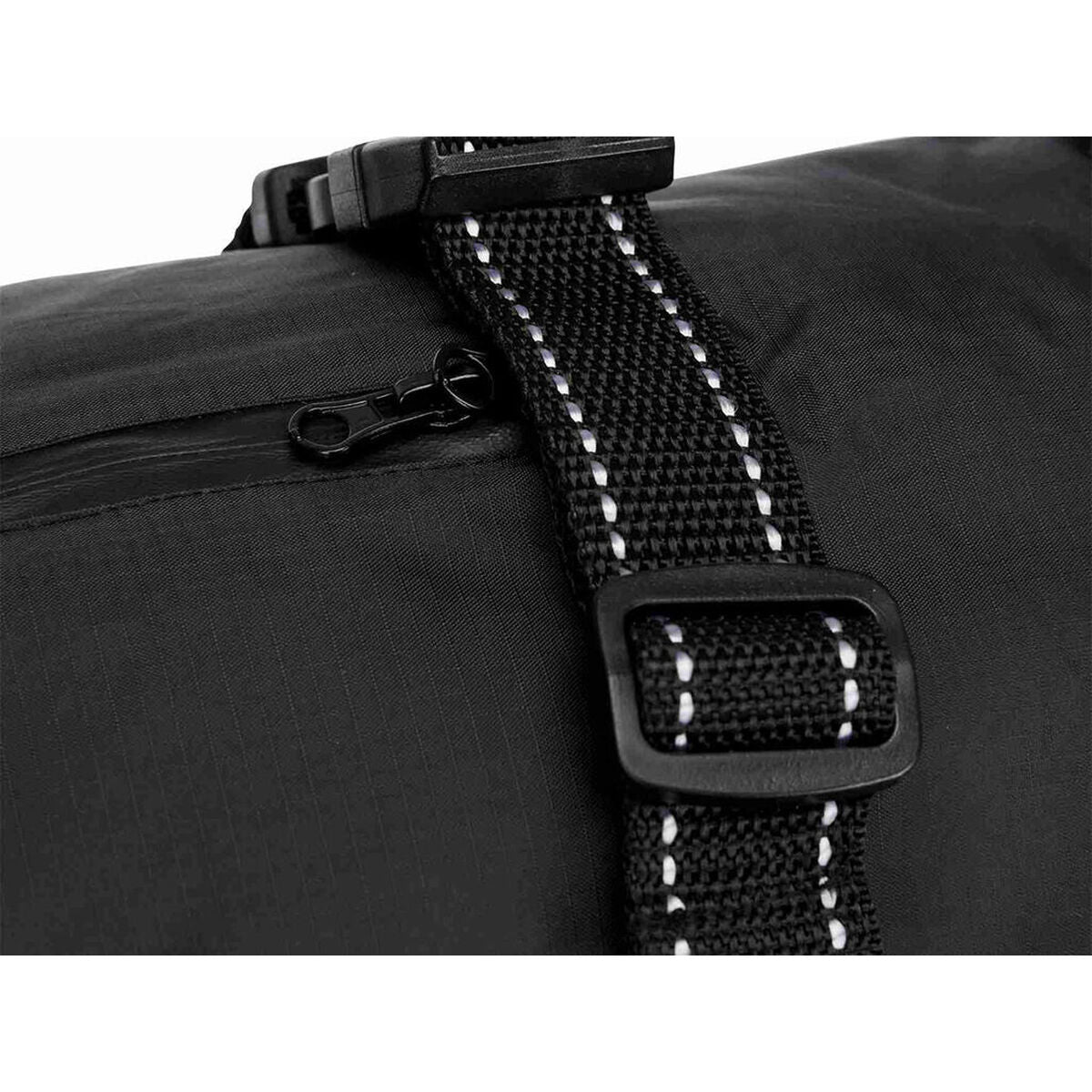 V7HF8877384CF2FB503FE145E38E1450166R7440712P2