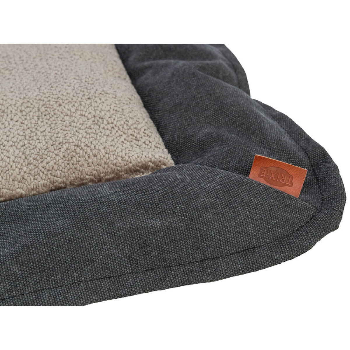 V3HF36168518DD2A7D6E871726CD9BFA5E4R7518990P7