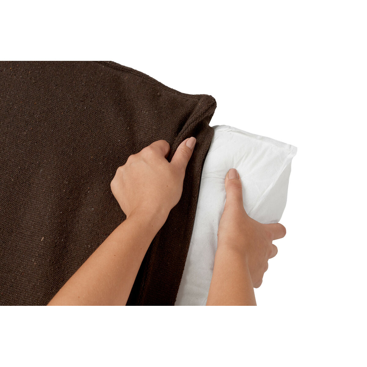 V4H114104E1513362B088680998FA78CF14R5584258P3